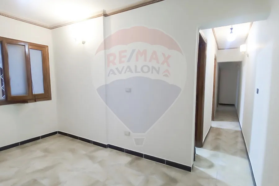 شقة للبيع 90 م ميامي (ش خلف الأكاديمية)