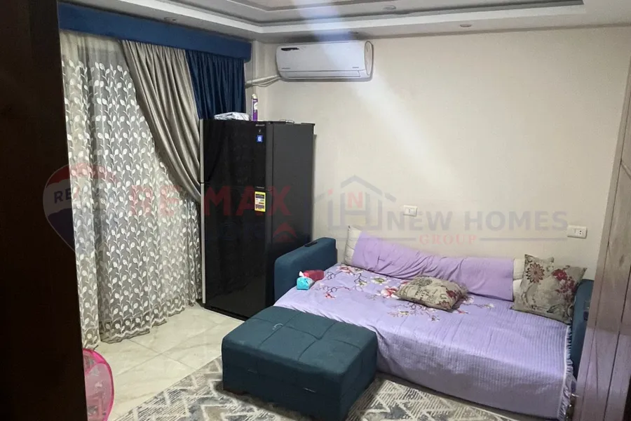 شقة للبيع 90 م سيدي بشر (ش جمال عبد الناصر مباشرة)