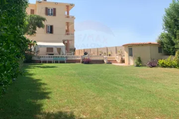 فيلا مسجله عقد ازرق للبيع 1,008 م كينج مريوط  ( طريق الكافوري الرئيسي - كومباوند فينيسيا )