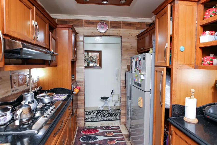 شقة للبيع 180م لوران (ش الأقبال الرئيسي)