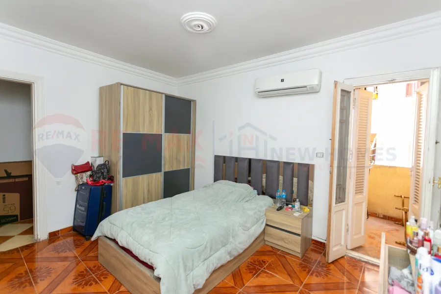 شقة للبيع 135 م لوران (ش محمد دري)