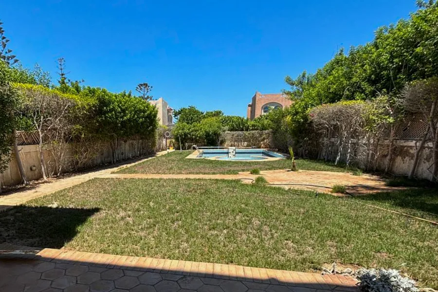 Stand alone villa for sale (Aghader) 460 m