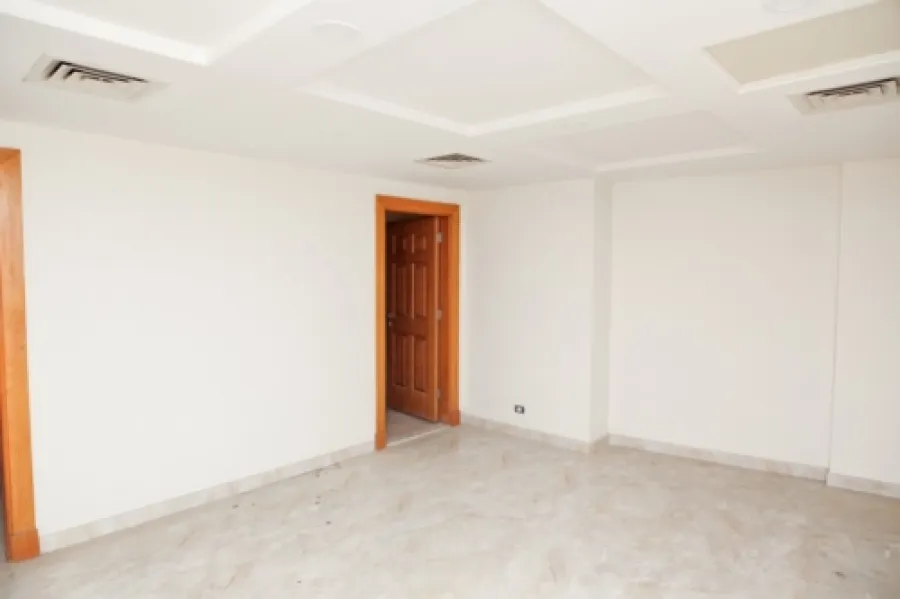 شقة للبيع 300م سموحة (عمارة اللوتس - ش فوزى معاذ الرئيسي)