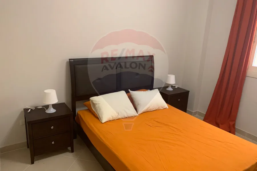 شاليه أرضى + حديقة للبيع الساحل (لافيستا باي)