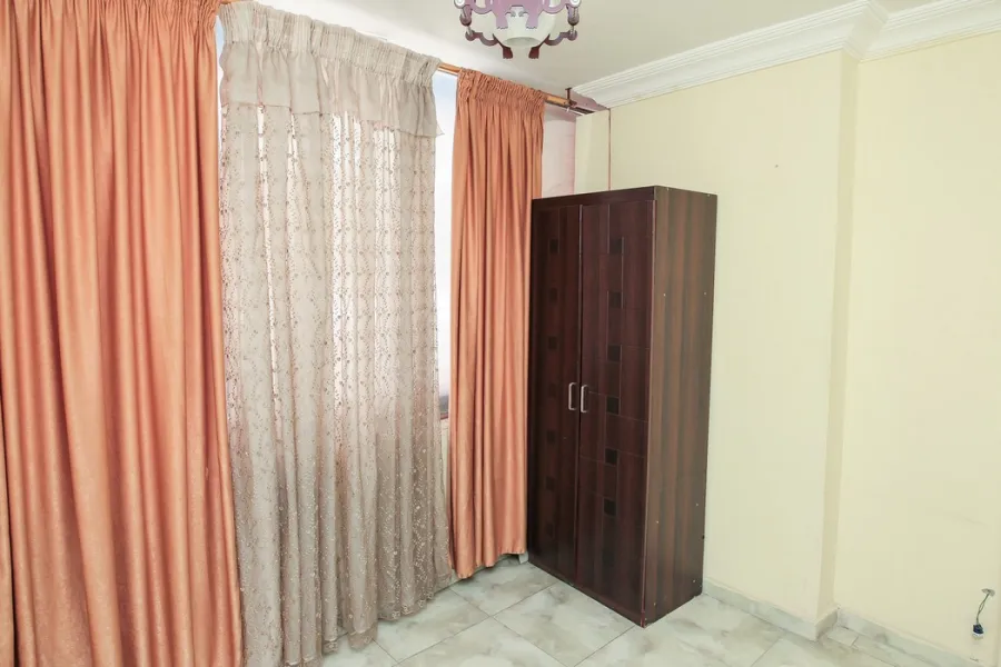 ميزان تجارى للبيع 90م -العصافرة بحري-