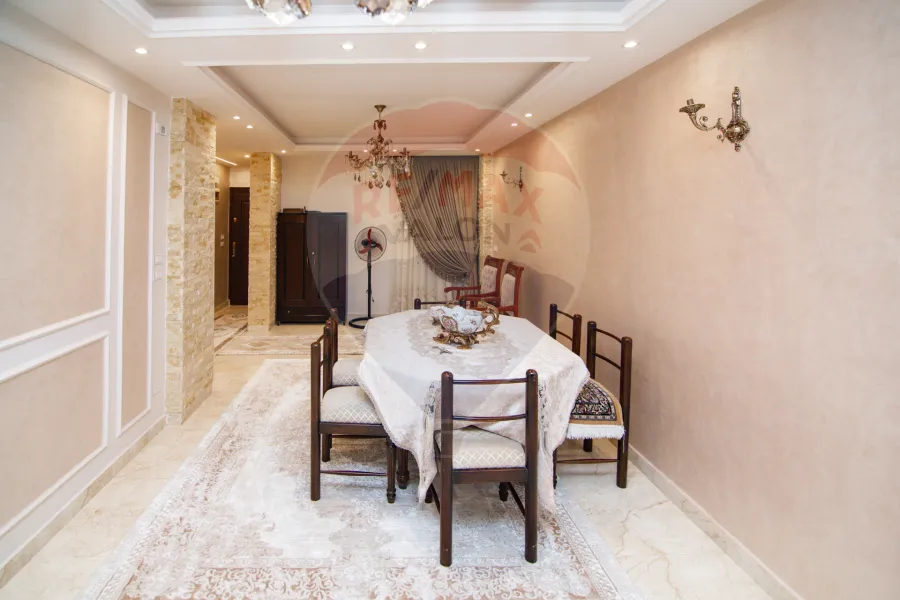 شقة للبيع 150 م ميامي (خطوات من ش العيسوي)