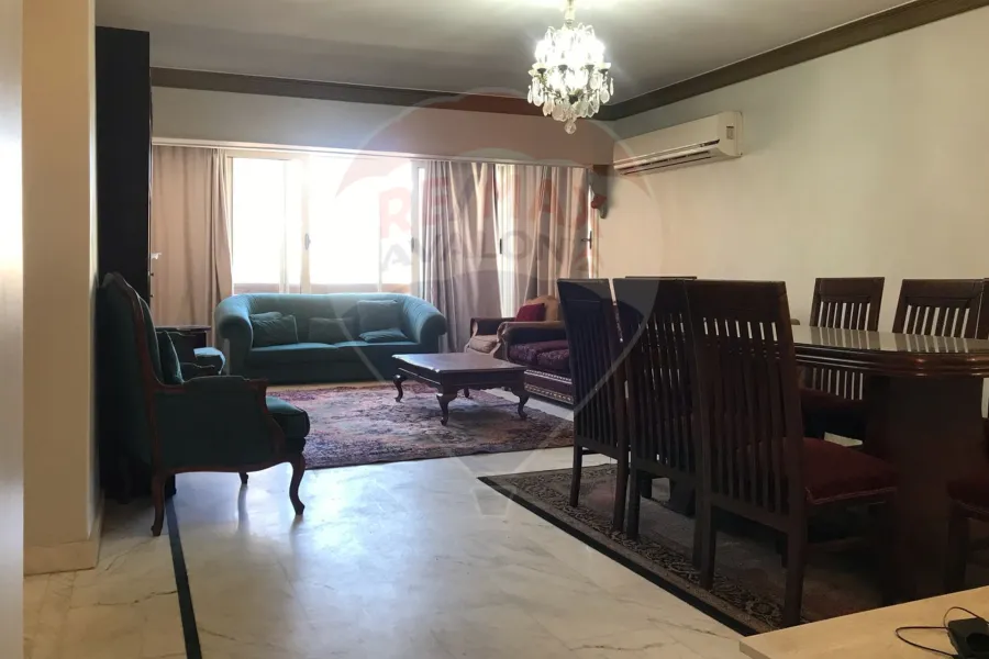 شقة للايجار المفروش 120 م مصطفي كامل (ش المعسكر الروماني)