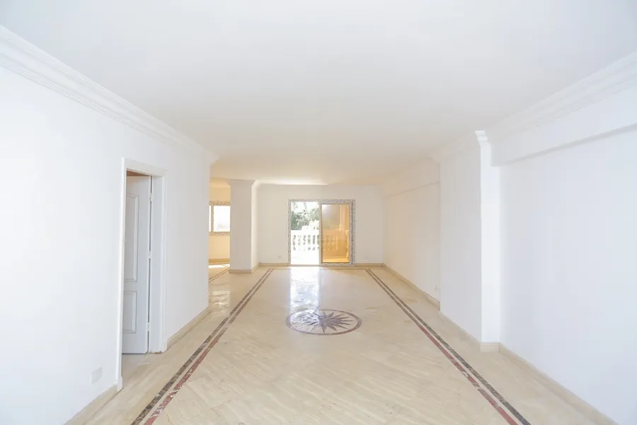 Apartment For Sale 210m Camp-chizar (Steps From University Bridge)