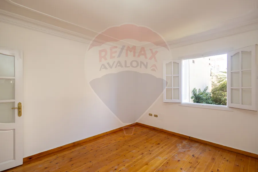 Apartment for sale 150 m jnaklis (mortada street - brand building)