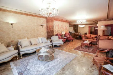 شقة للبيع 235 م سموحة (ش فوزي معاذ)