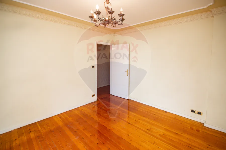 Apartment for sale 270 m Roshdy (Syria St.)