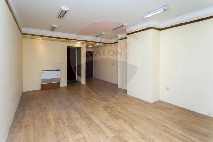 ميزان اداري للايجار 68 م سموحة (ش كمال الدين صلاح)