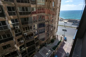 Apartment for sale 120 m Tharwat (directly on the sea)