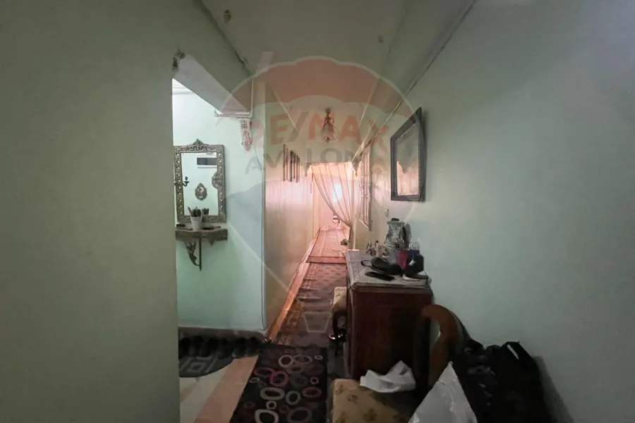 Apartment for sale 150 m Moharam Bek (El Rassafa St)