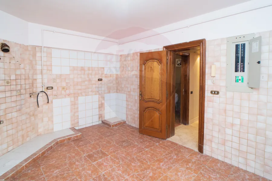 Duplex for sale 370 m Smouha (mostafa kamel st.)