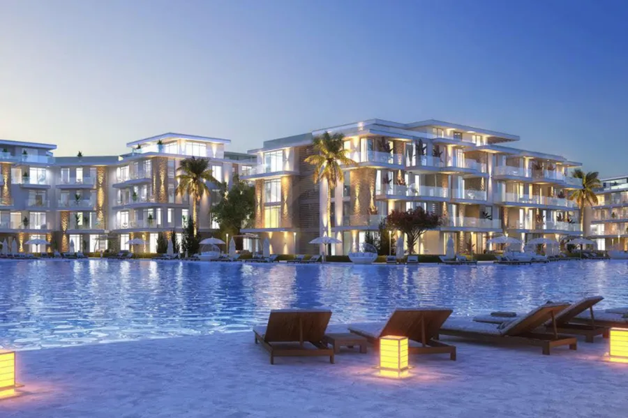 سنيور شاليه للبيع (أزها - رأس الحكمه) 430 م