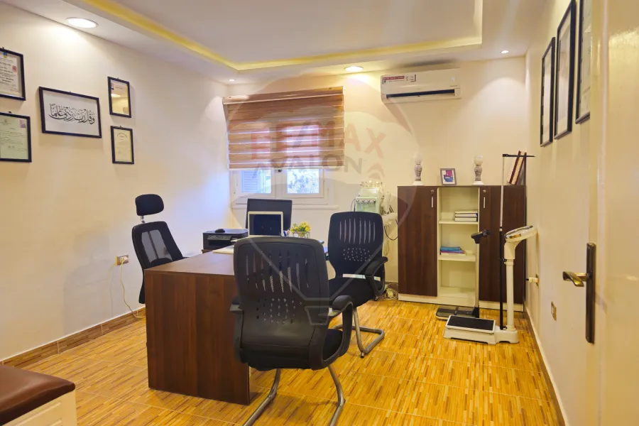 شقة اداري للإيجار المفروش 100 م سموحة (تعاونيات سموحة)