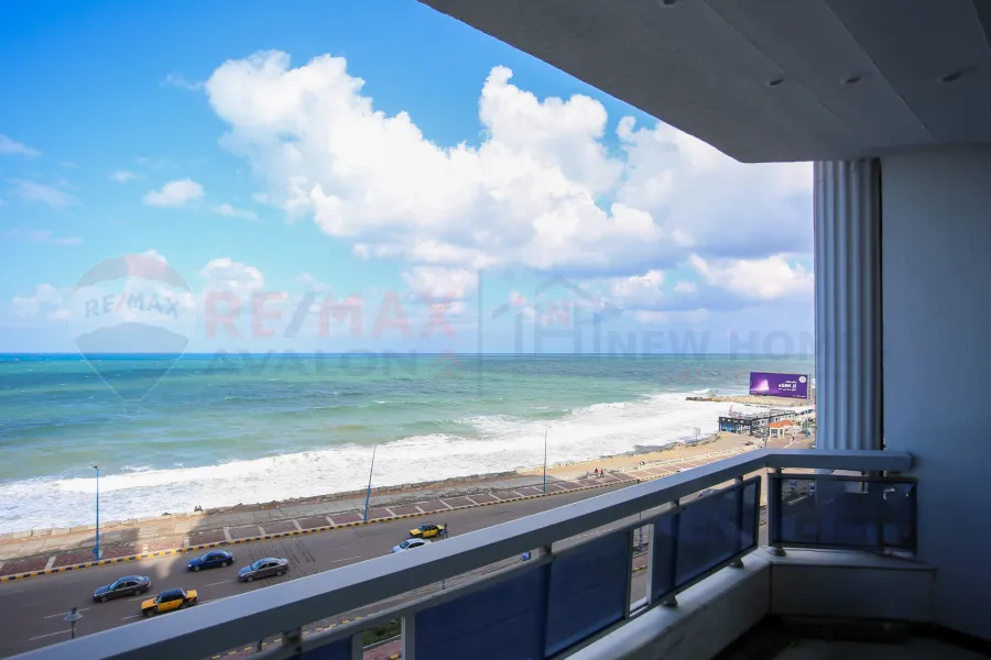 Apartment for sale 217 m Camp Caesar (directly on the sea - Brand Tower)