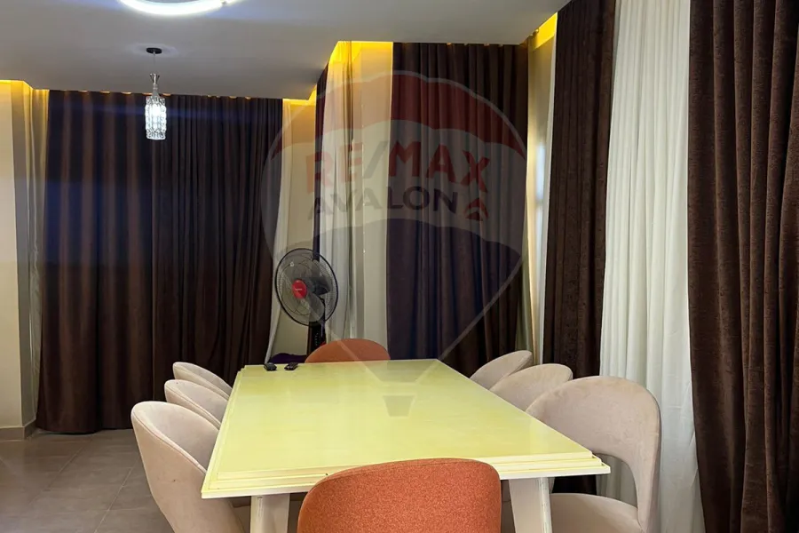 توين هاوس للبيع (سيسليا لاجونز - سيدي حنيش) 250 م