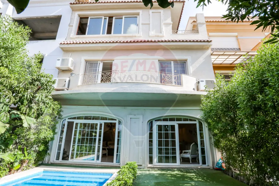 Villa for sale 400 m (Miroza Compound - Next to carfour city center &amp; Dizinia mall - New Alex)