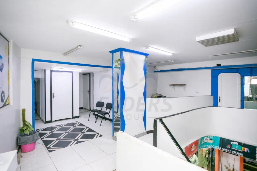 مقر إدارى للبيع 1,800 م الإبراهيمية (ش اوديون متفرع من الترام)