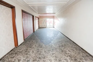 شقة للبيع  140 م  سبورتنج  ( شارع بورسعيد )