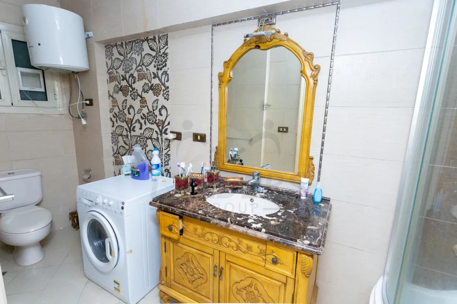 شقة للبيع 200 م الابراهيميه (ش الحجاز)