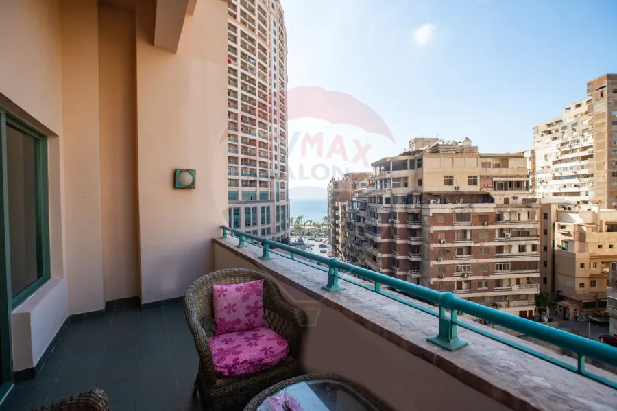 Furnished apartment for daily rent 267 m San stefano (Four seasons)