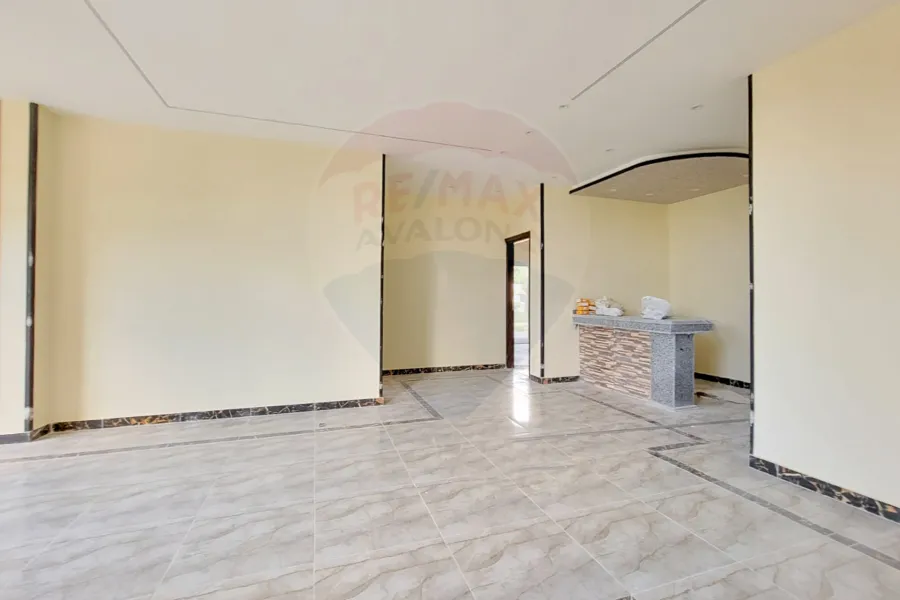 Villa For Sale 750 m King Marriout (Elrashedy St.)