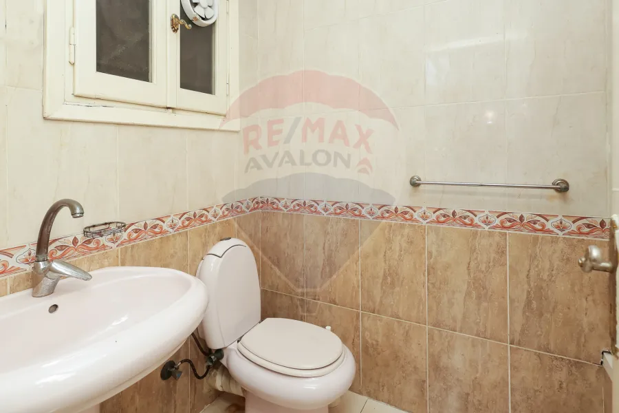 Apartment for rent 235 m Louran (Abu Qir St.)