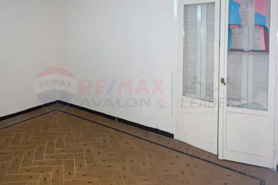 Apartment for sale 140 m Gleem (Notredame St)