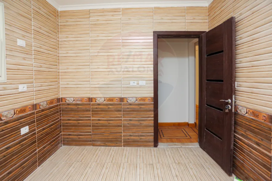 Apartment for rent 228 m Smouha (Fawzy Moaaz st)