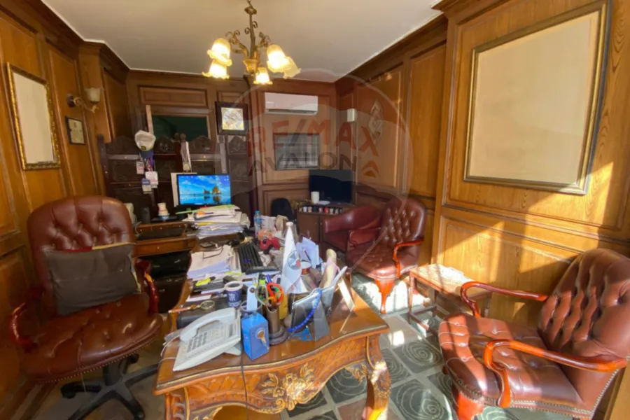 شقة للبيع 285 م سموحة (كوبري 14 مايو)