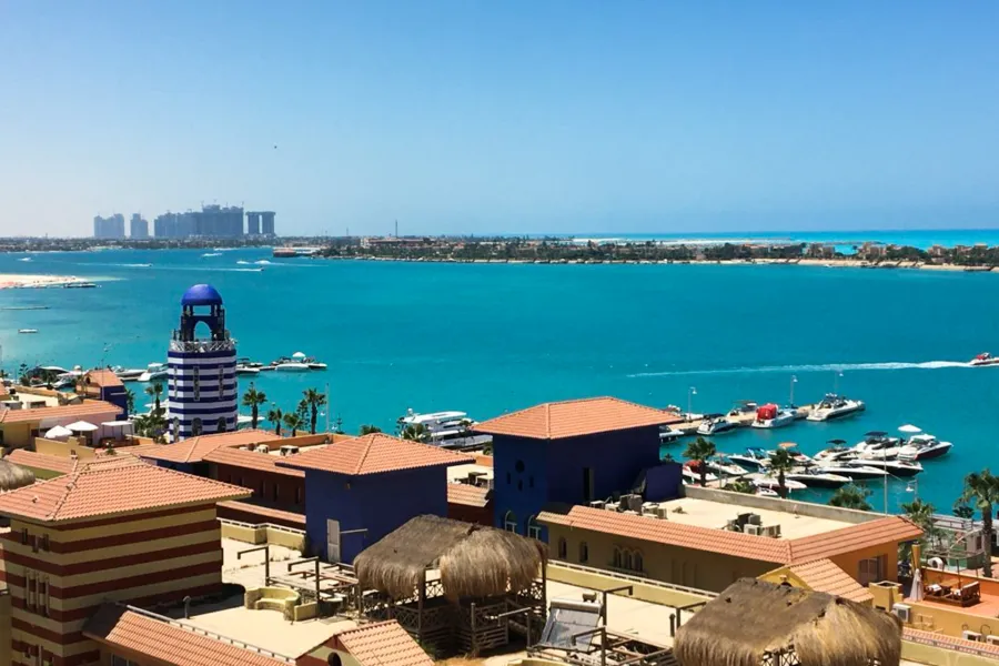 شاليه علوي للبيع (مارينا 3) 98 م