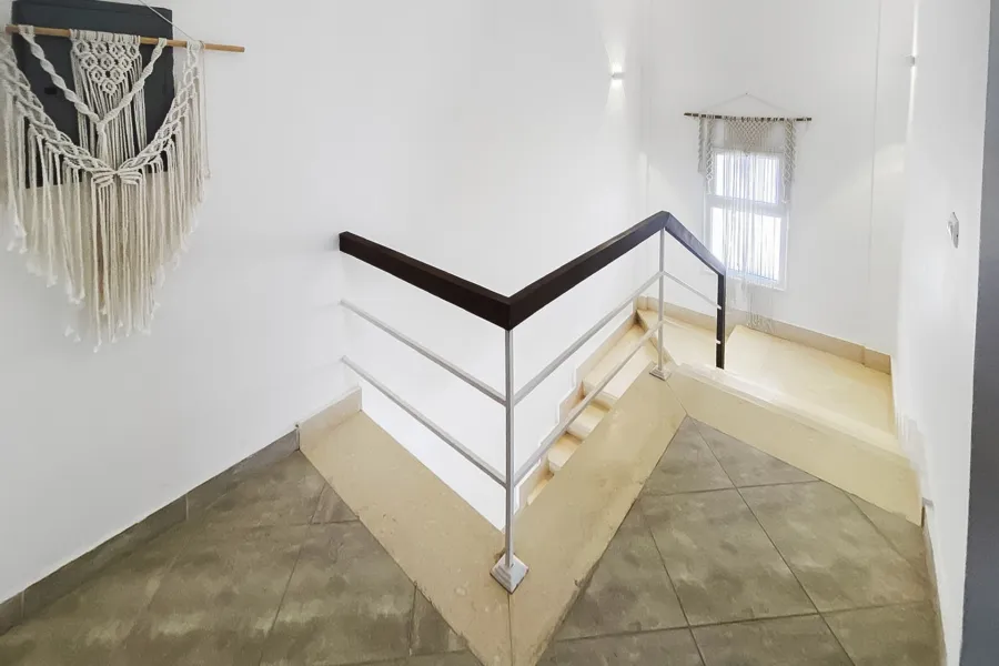 دوبليكس ارضي بحديقه 200 م للبيع (امواج - سيدى عبد الرحمن )