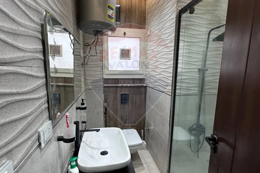 شقة للبيع 218 م (كومباوند أليكس ويست)