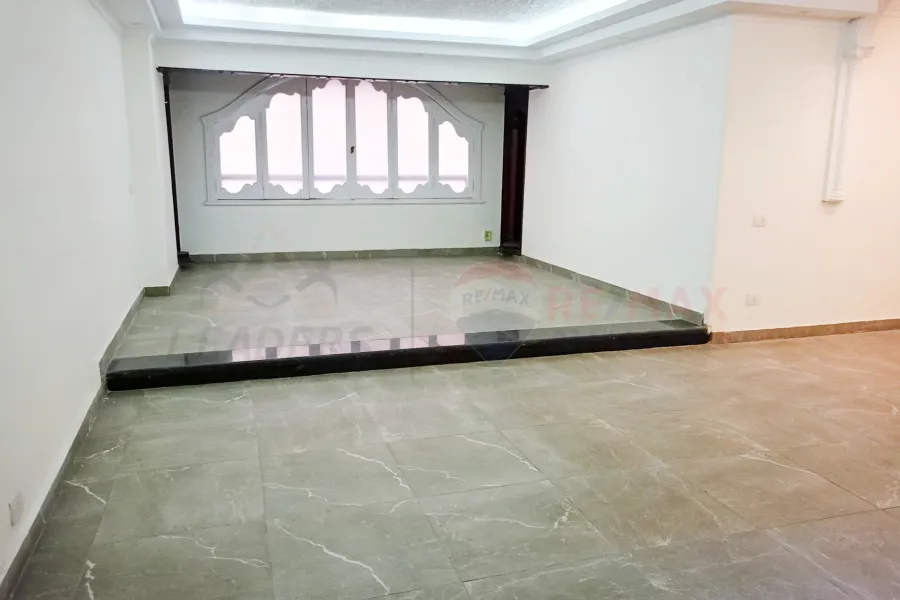 Apartment for sale 180 m Kafr Abdo (off Abu Qir St.)