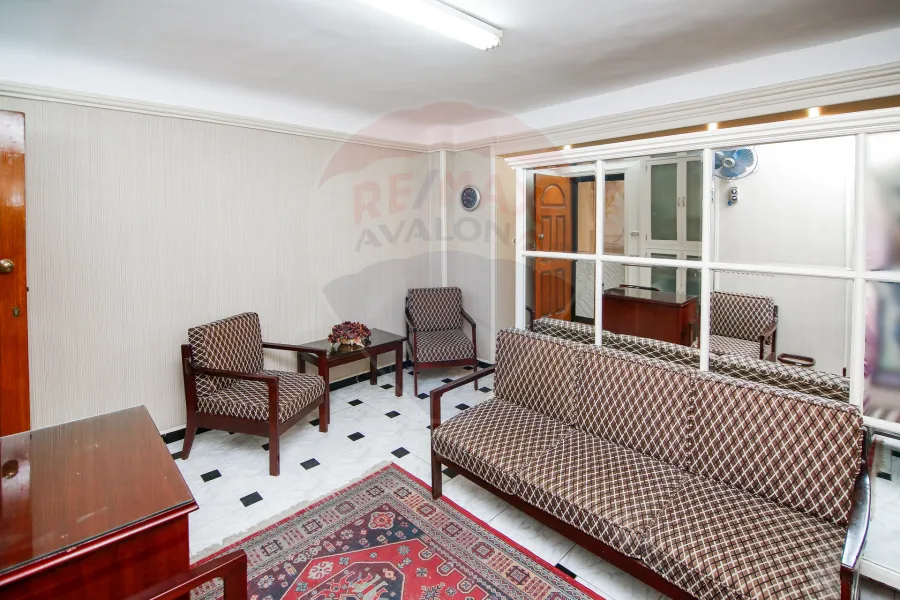 عيادة للإيجار 50 م الابراهيميه (متفرع من اللاجتيه )