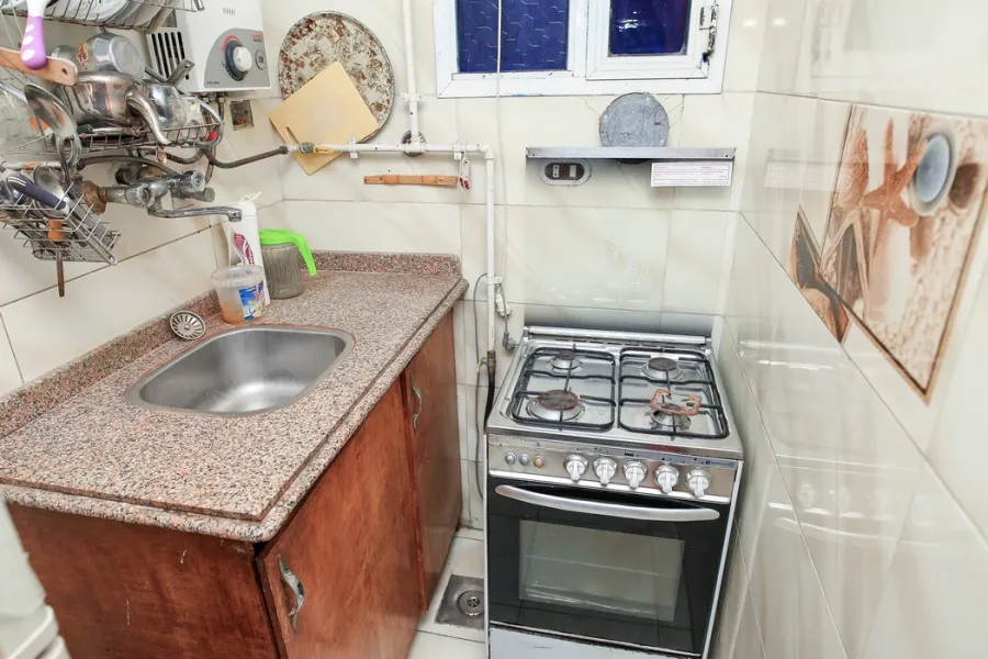 ميزان تجارى للبيع 90م -العصافرة بحري-