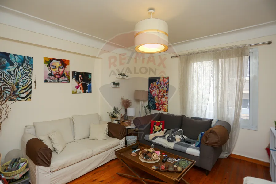 شقة للبيع 240 م سابا باشا (ش ابراهيم الحلبي)