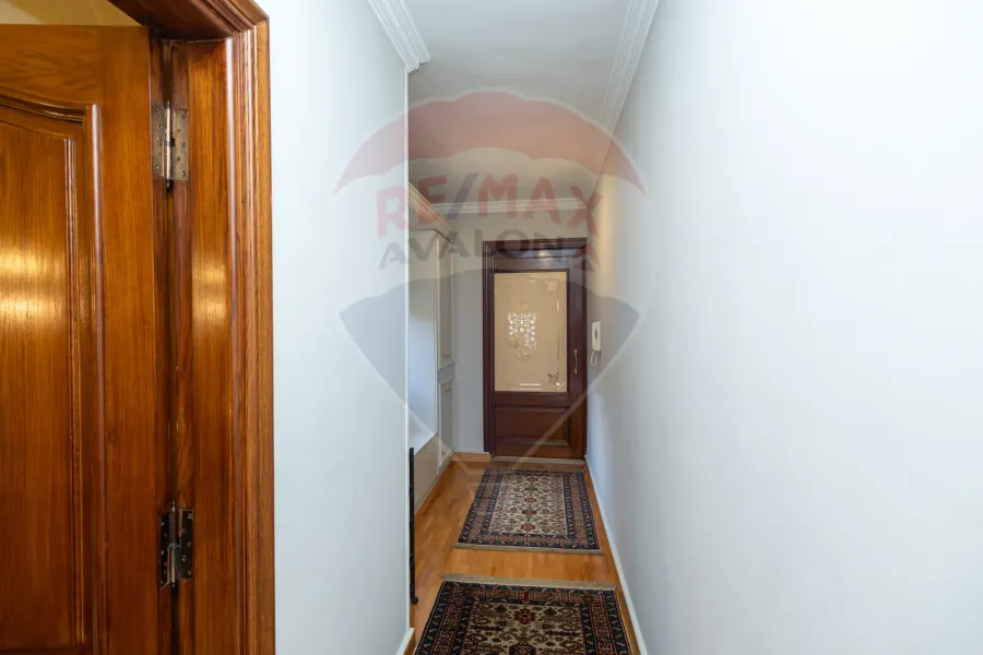 شقة للبيع 320 م ستانلي (دابل فيو بحر - أمام قصر سباهي)