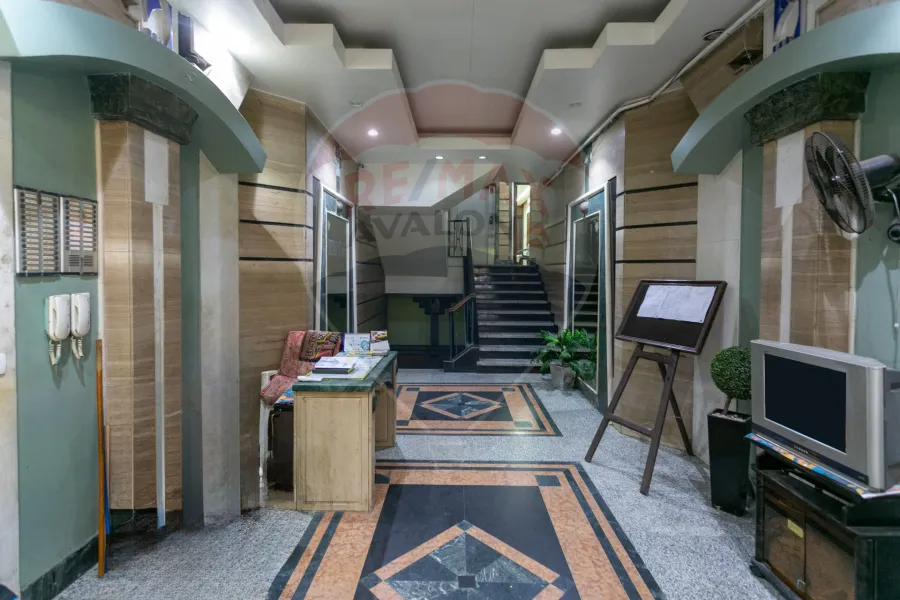 ميزان اداري للايجار 68 م سموحة (ش كمال الدين صلاح)