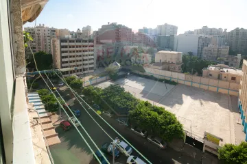 شقه للايجار 160 م سموحة (ش إسماعيل سري)