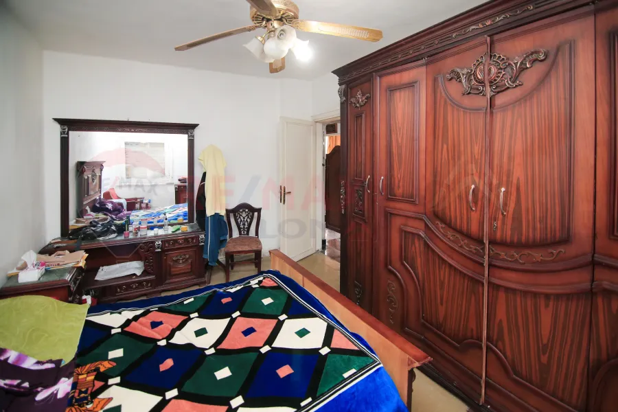 Apartment for sale 140 m Sidi Gaber (Al-Dobat Mustafa Kamel Buildings)