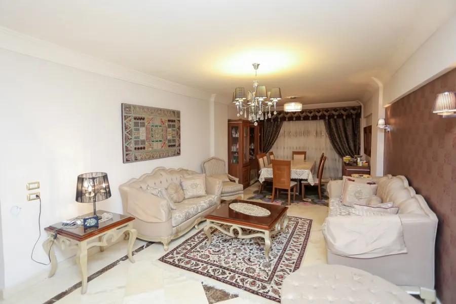 شقة للبيع 170م ببولكلي ( مدخل كفر عبده )