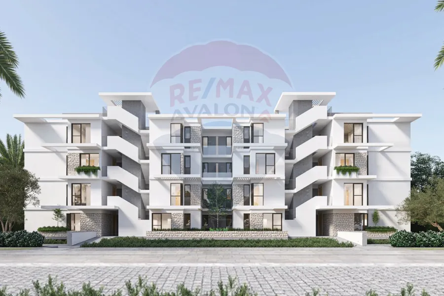 Chalet with a garden for sale (Solary - Ras El Hekma) 109 m