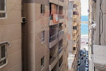 شقة للإيجار المفروش 90 م السرايا (خطوات من البحر)