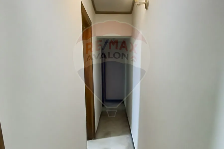 شقة للبيع 90 م ميامي (ش خلف الأكاديمية)