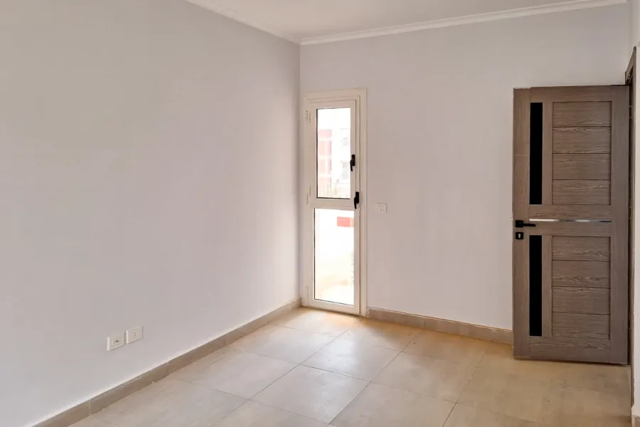 Chalet + garden for sale North coast (sea view) - 100 m + 40 m