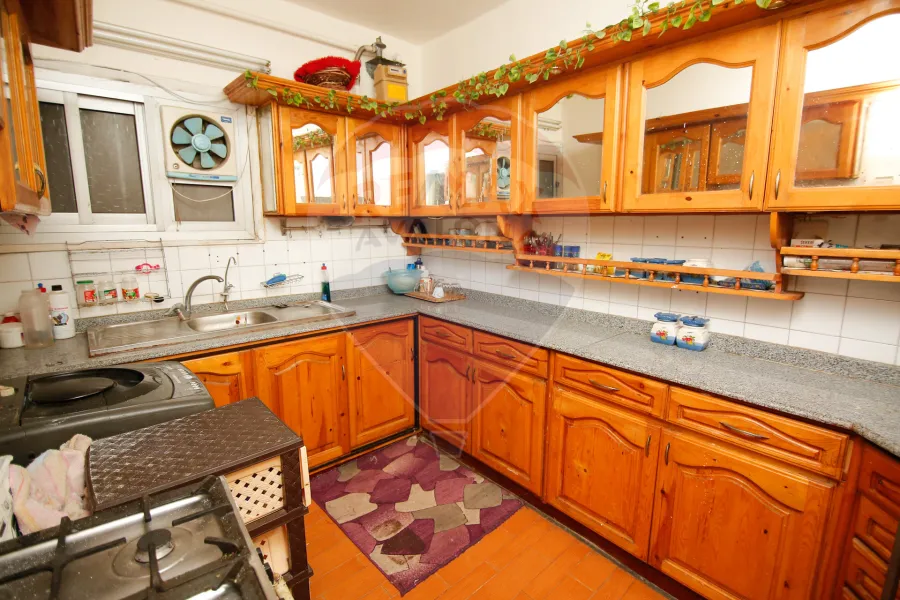 شقة للبيع 130 م سبورتنج (ش بورسعيد)